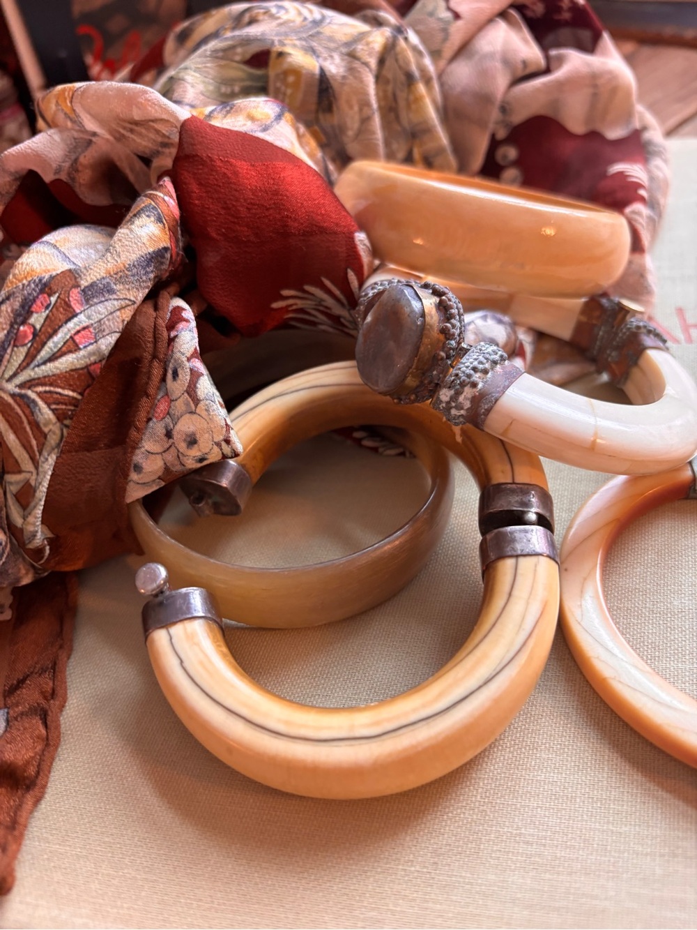 Estate VTG Bracelet Stack (7) Bovine Bone, Wood, Shell, Horn. Buy some or all 💫